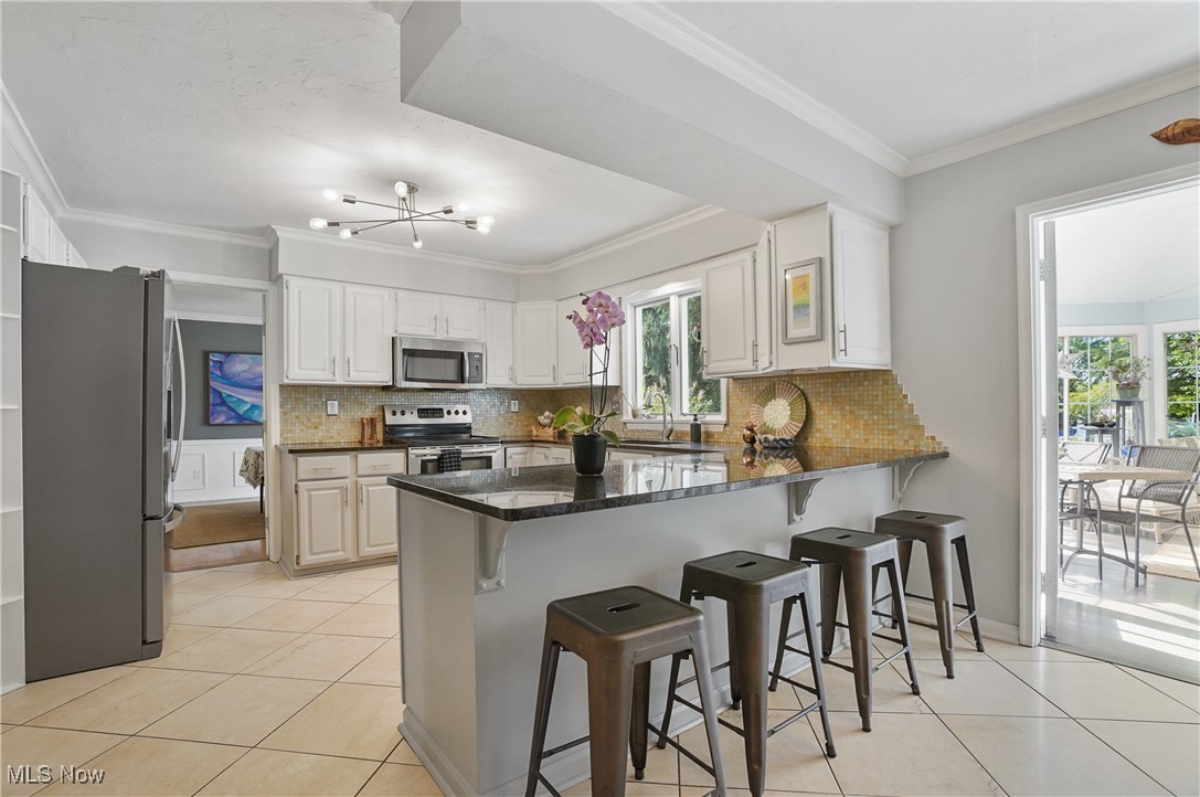 Crown Colony - Residential