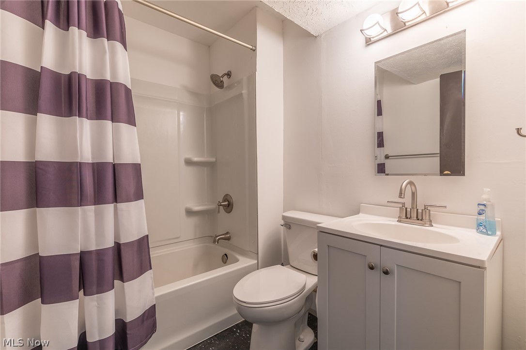 Madison Golf Lakelands 02 - Residential