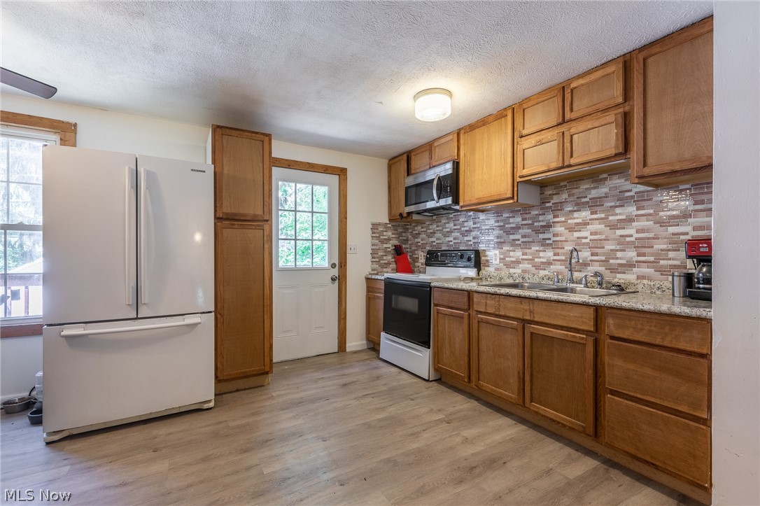 Madison Golf Lakelands 02 - Residential