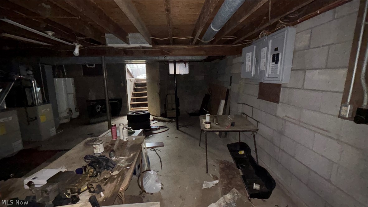 Springfield 01 - Residential Income