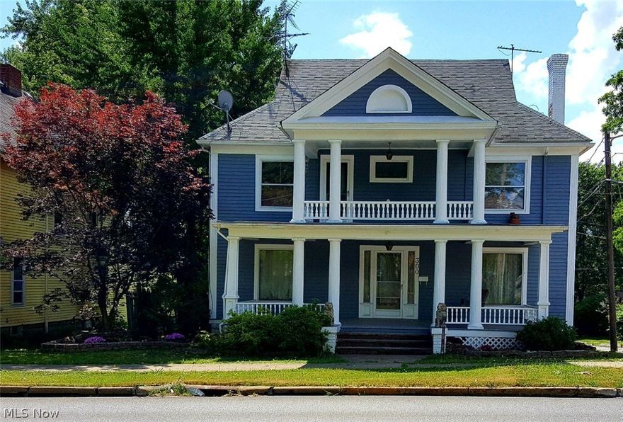 Mechanics dream with 3 + car garage! 
 3/4Bedroom 2 Bath Georgian colonial in the heart of Wadsworth, w/old fashioned quality throughout! Exterior professionally painted 2015. Spacious rooms, rich w/natural woodwork and crown molding, pocket doors, foyer entrance with beveled glass, original stained bubble glass, large first floor front porch and 2nd floor balcony. Eat-in kitchen, formal dining room, updated bathrooms, very large master bedroom with sitting room, 2 other large bedrooms, walk-up to dormer and attic possible 4th bedroom. Two finished rec rooms in the walk-out basement plus storage rooms.
3 car garage with 3-4 year young roof and newer (2016)automatic garage door openers.
Newer C/A, furnace insides have been replaced and updated including the exhaust, hot water tank 2 yrs yg, some updated windows,  1 year warranty on the termites and a yearly booster renewal for life at $105 per year.  
Seller providing a one year home warranty.