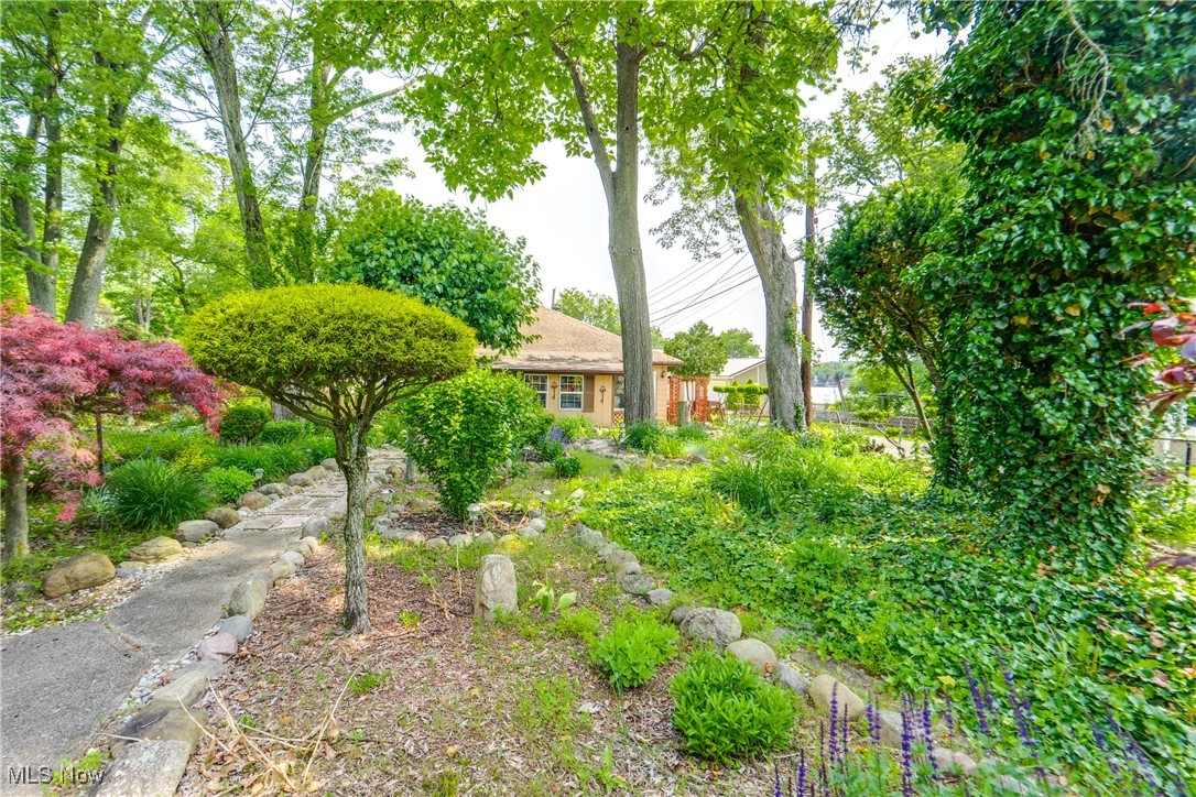 Caston - Residential