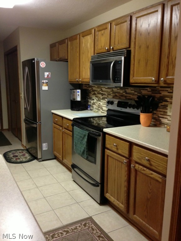 Villas/Buckingham Gate Condo P - Residential