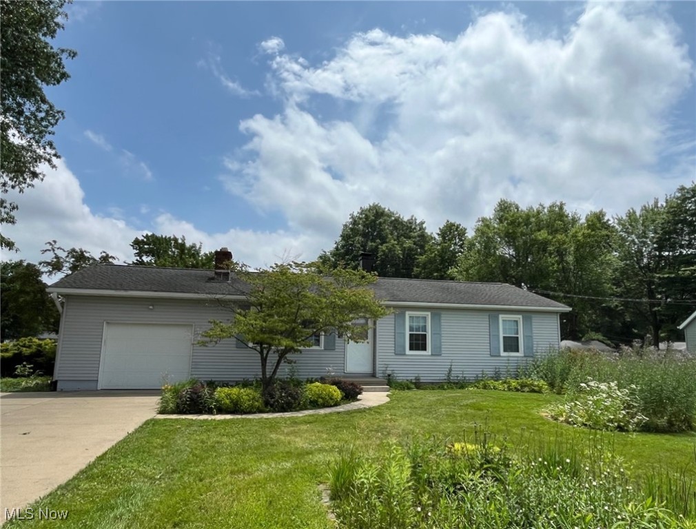 Picture perfect in Apple Creek! This delightful home, clean and pristine, is poised and ready for a new beginning. With a well-though main floor plan and a full-sized basement, there is plenty of room here for everyone. The backyard will knock your socks off as it is supersized with enough space for a vegetable garden, a flowered respite or even cornhole courts! Come to think of it…all THREE could fit here! This is truly a unique opportunity to move into a home that offers ample space inside and out and offers the chance to move in and begin your own picture-perfect lifestyle!