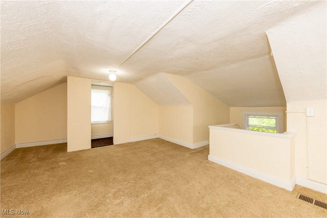 3296 Berkeley Road, Cleveland Heights, Ohio image 40