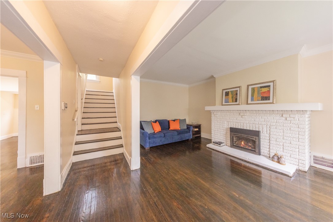 3296 Berkeley Road, Cleveland Heights, Ohio image 2