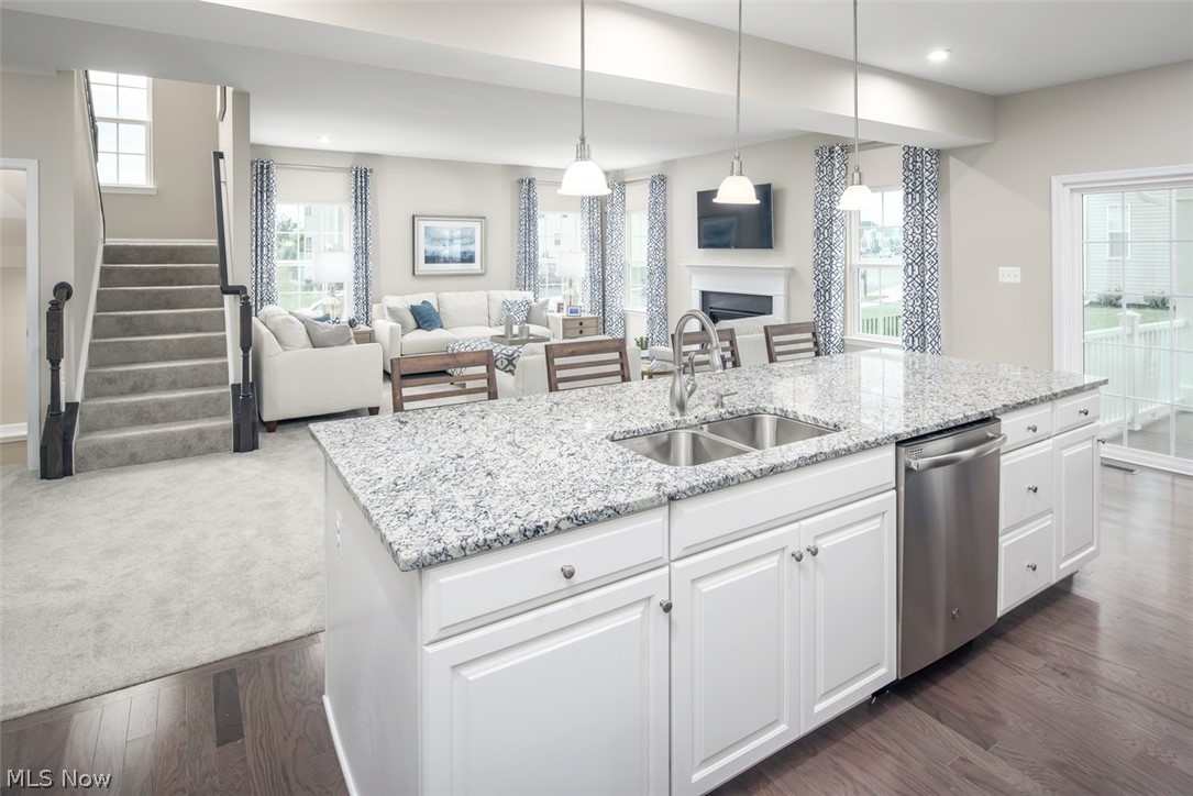 Forest Ridge Preserve - Residential