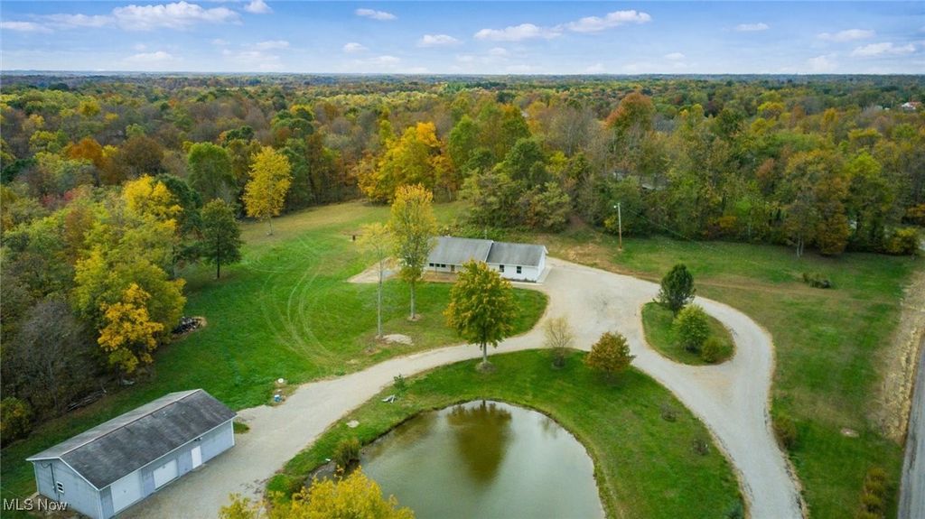 Photo of 9875 Township Road 210 NE, New Lexington, OH 43764 (MLS # 5176120)