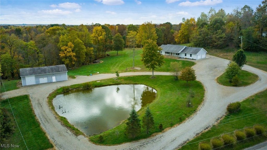 Photo of 9875 Township Road 210 NE, New Lexington, OH 43764 (MLS # 5176120)