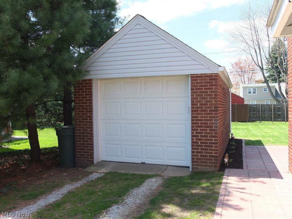 West Manor - Residential