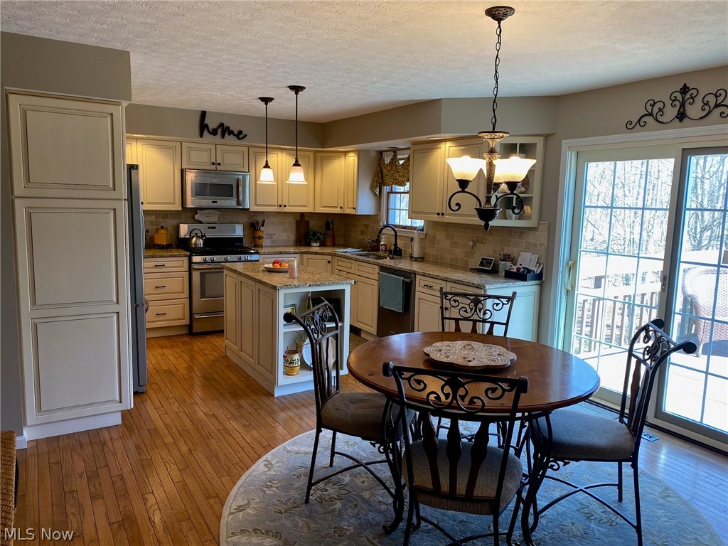 Fallingwater 07 - Residential