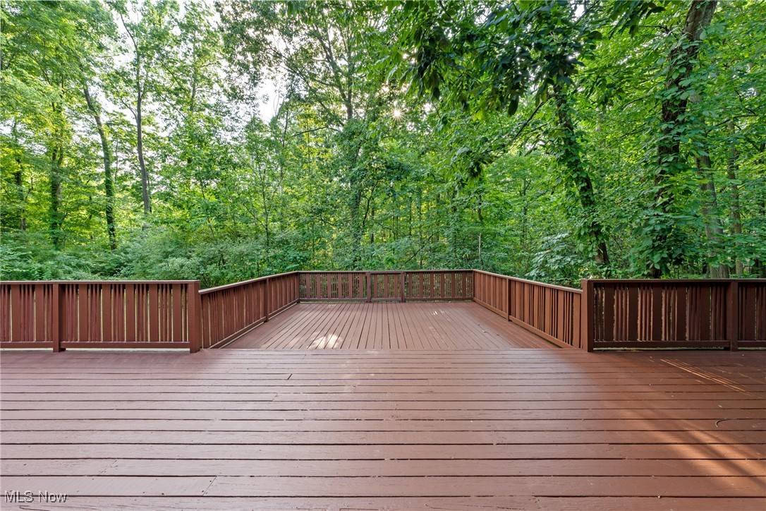 Kirtland, Ohio 44094, United States, 4 Bedrooms Bedrooms, ,3 BathroomsBathrooms,Residential,Pending,180361