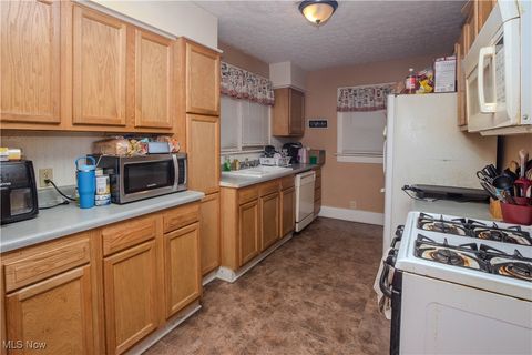 Tiny photo for 1442 Hillside Terrace, Akron, OH 44305 (MLS # 5180142)