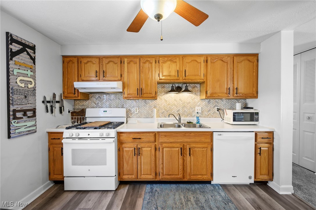 561 Falling Oaks Drive, Medina, Ohio image 19