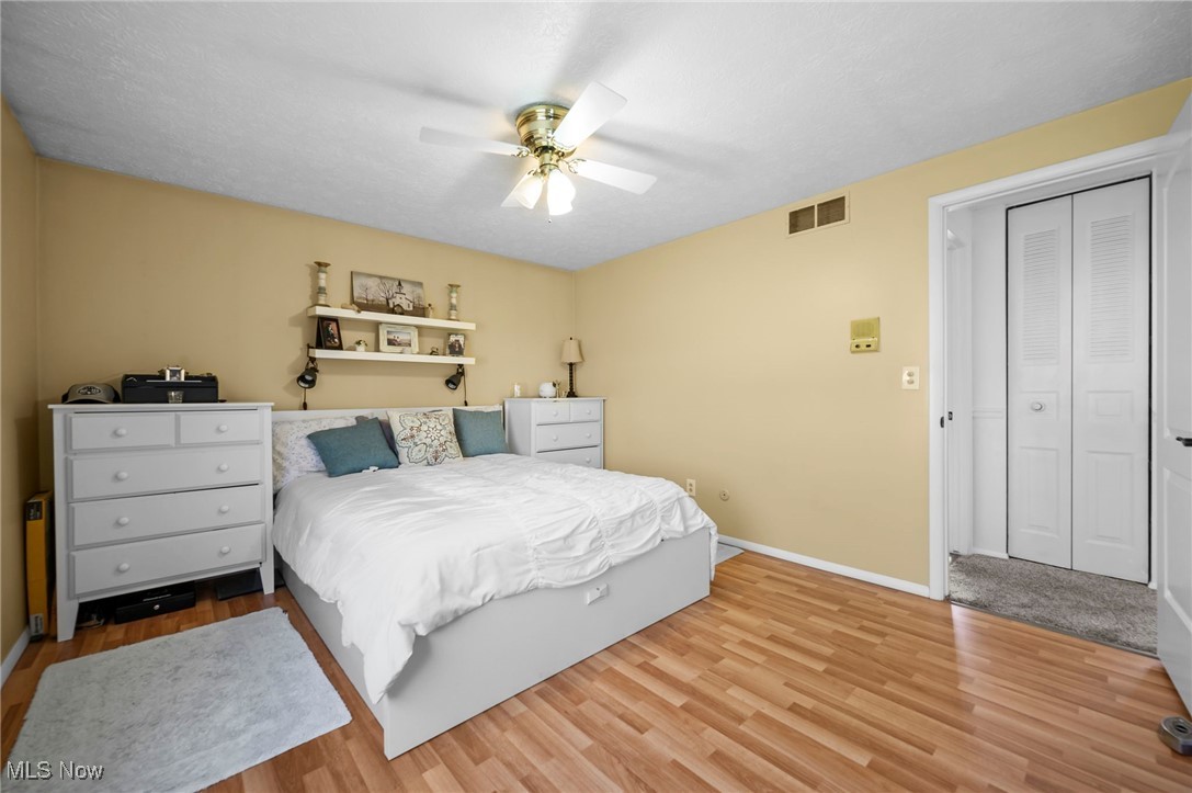 561 Falling Oaks Drive, Medina, Ohio image 32