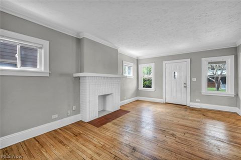 Tiny photo for 921 Helmsdale Road, Cleveland Heights, OH 44112 (MLS # 5203051)