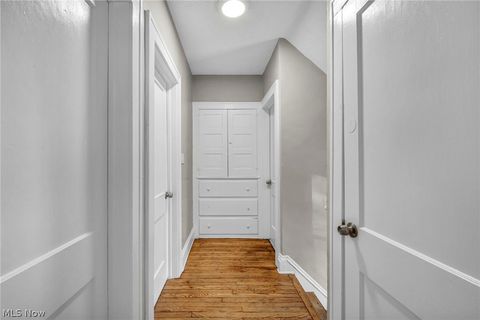 Tiny photo for 921 Helmsdale Road, Cleveland Heights, OH 44112 (MLS # 5203051)