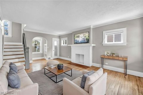 Tiny photo for 921 Helmsdale Road, Cleveland Heights, OH 44112 (MLS # 5203051)