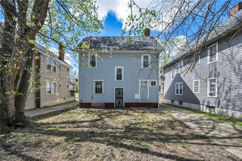 Tiny photo for 921 Helmsdale Road, Cleveland Heights, OH 44112 (MLS # 5203051)