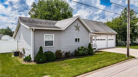 Single Family Residence in Vienna WV 310 38th Street.jpg