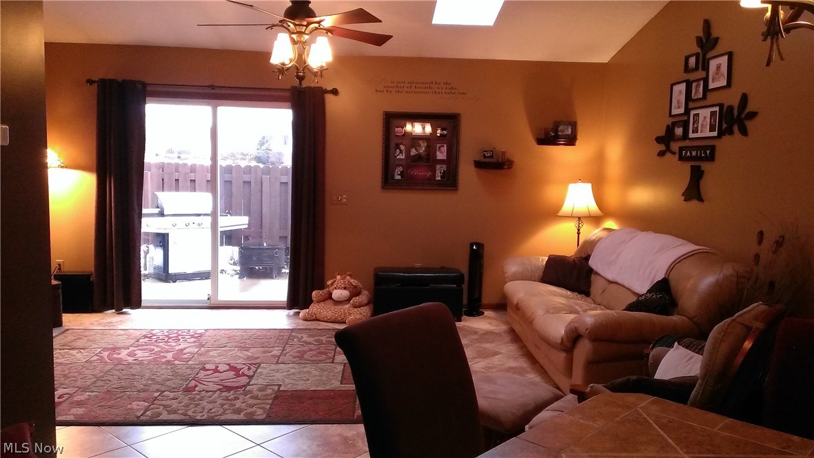 Sturbridge Commons Cluster Homes - Residential Lease