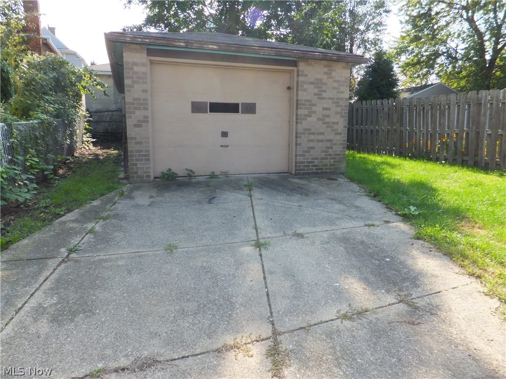 Brooklyn Park Sub/Gates & Sears - Residential