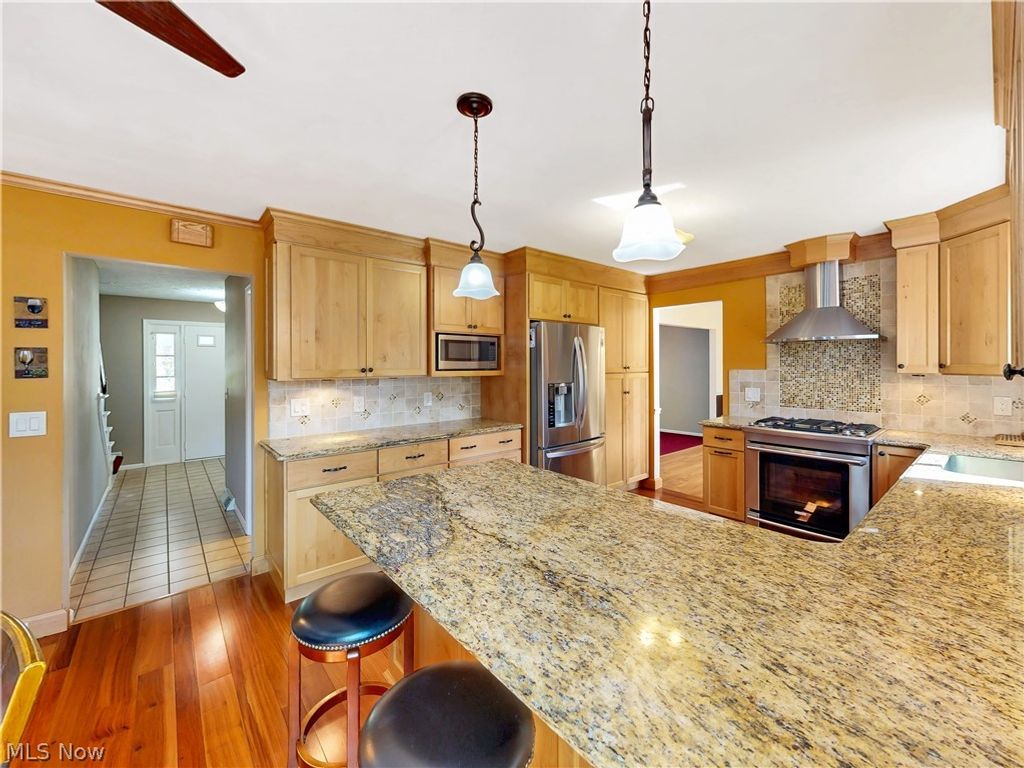 Photo of 4788 Lindsey Lane, Richmond Heights, OH 44143 (MLS # 5206534)