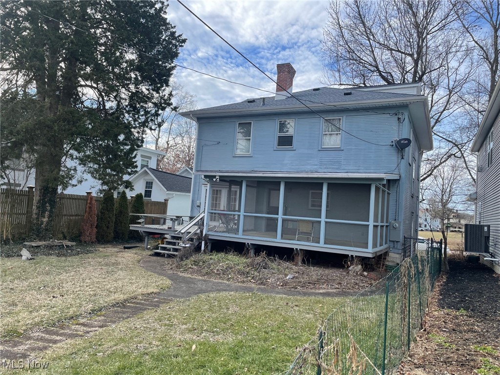 304 Warren Street, Marietta, Ohio image 4