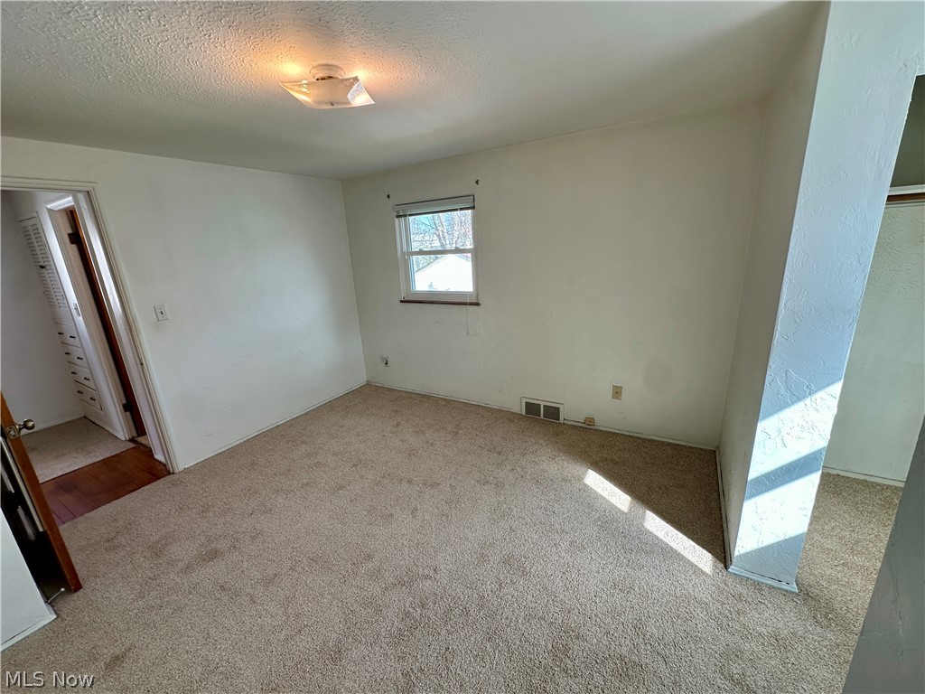 Nann Linn - Residential