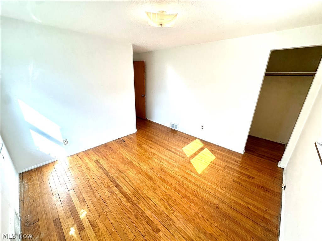 Nann Linn - Residential