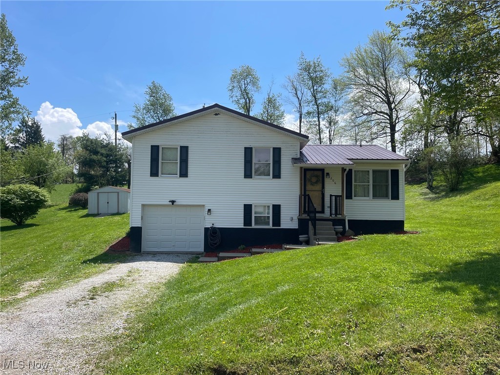 206 Anderson Avenue, Bethesda, Ohio image 2