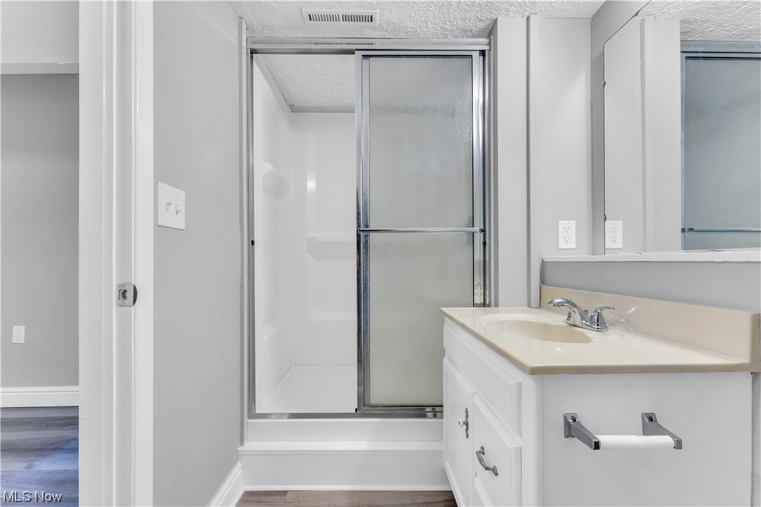 Parmatown Est#3 - Residential Lease