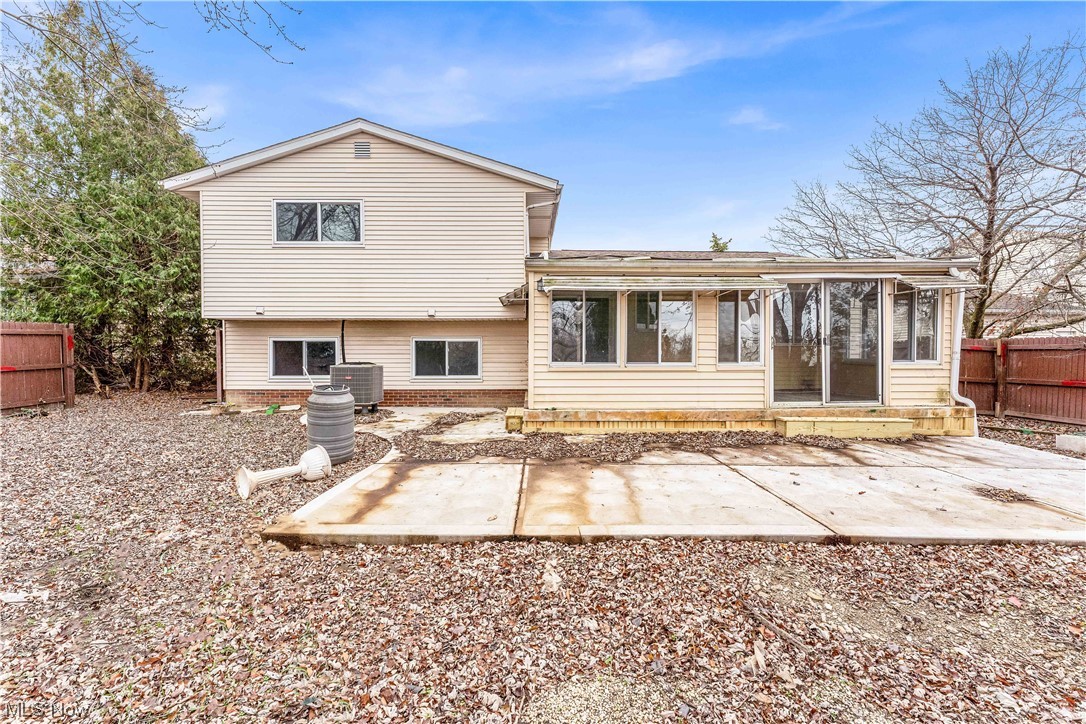 Parmatown Est#3 - Residential Lease