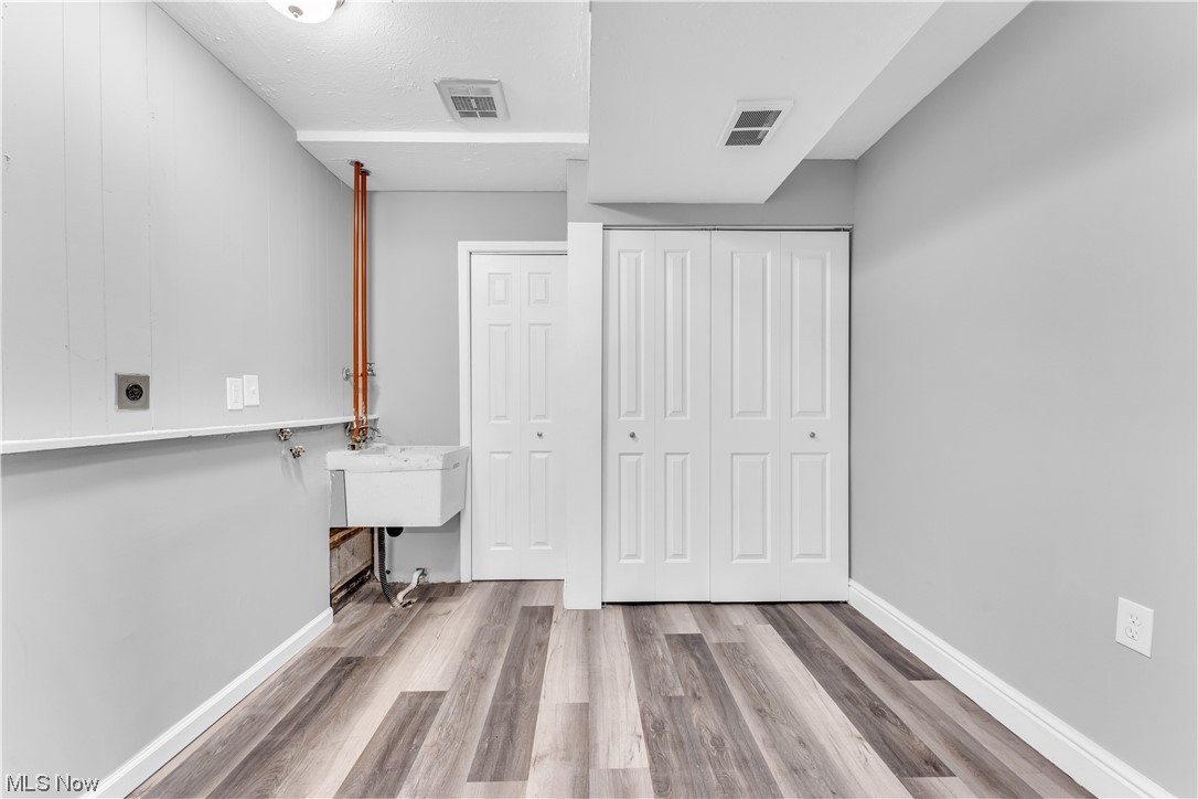 Parmatown Est#3 - Residential Lease