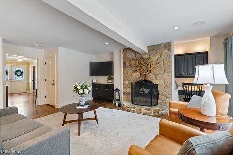 Tiny photo for 2795 Stonebridge Court, Hudson, OH 44236 (MLS # 5187164)