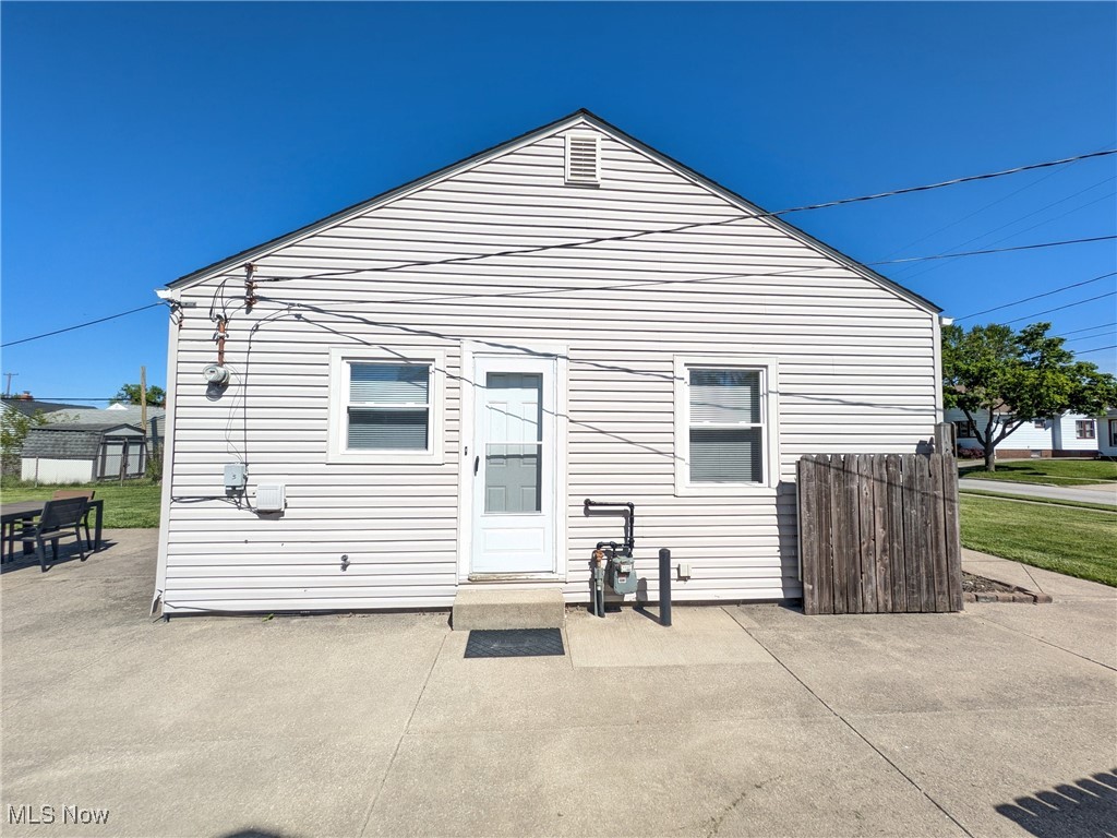 6706 Vandalia Avenue, Brooklyn, Ohio image 5