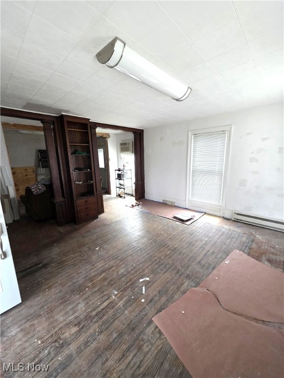 Connecticut Western Reserve - Residential