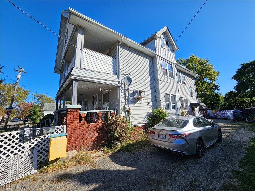 3283 W 48th Street