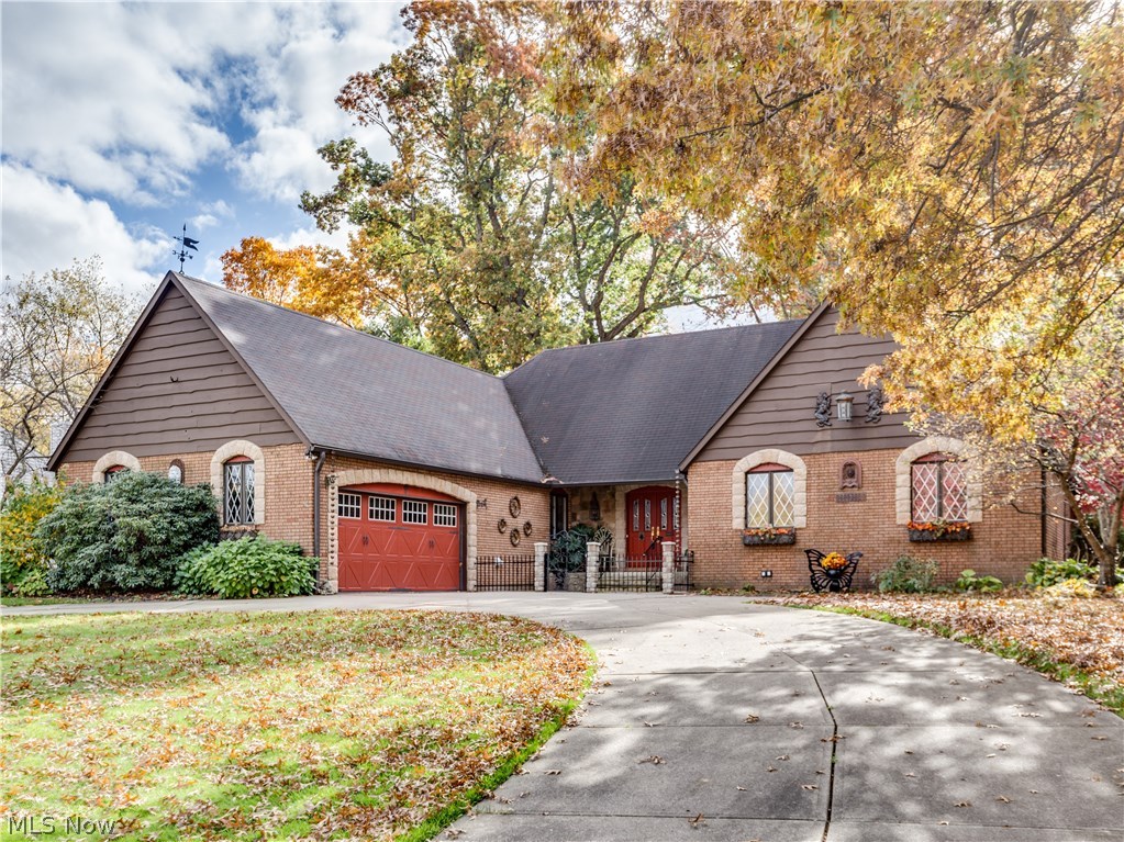 Prestwick Condo - Residential