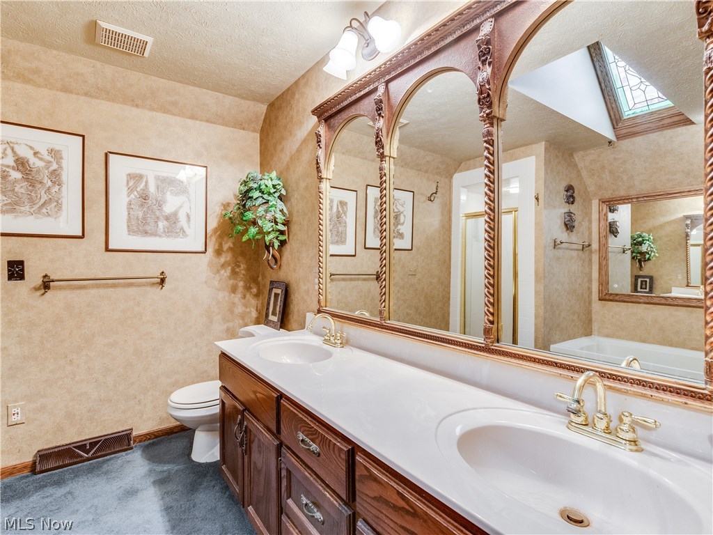 Prestwick Condo - Residential