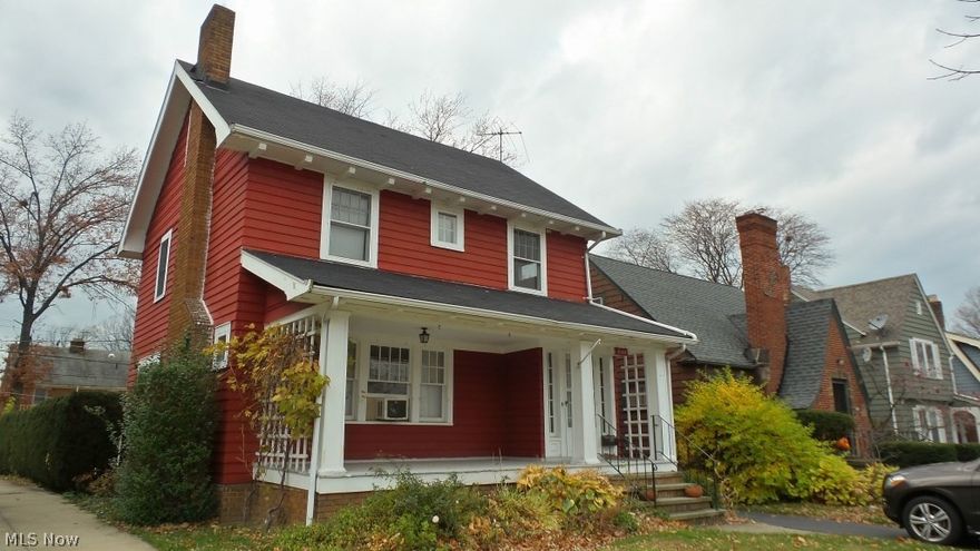 Super cute 4 bedroom single family home with spacious front porch and 2 car garage. Spacious kitchen with seating area, wood floors throughout, neutral décor and plenty of storage space. Easy commute to downtown Cleveland and major hospitals.