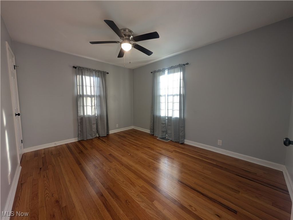 Photo of 131 Emmons Ave, Akron, OH 44312 (MLS # 5174162)