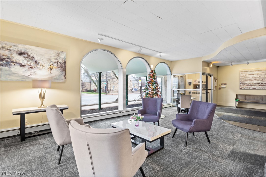 Waverly House Condo - Residential