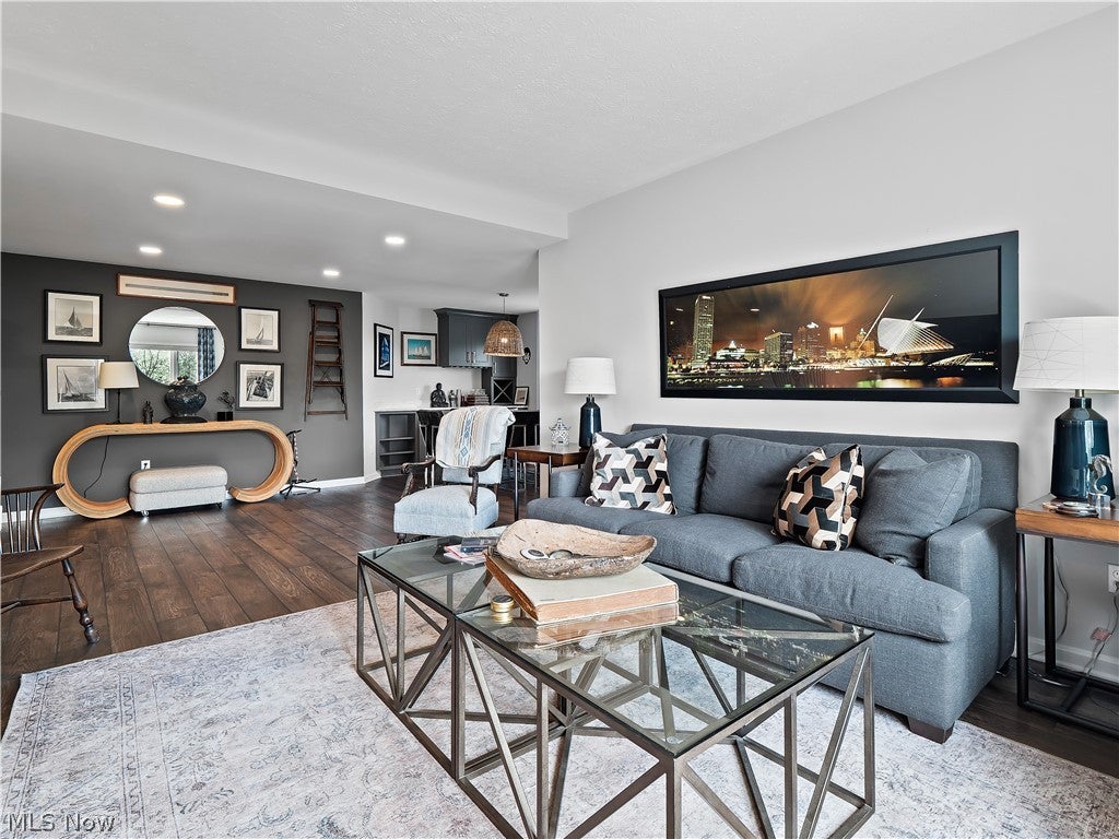 19000 Lake Road 5427