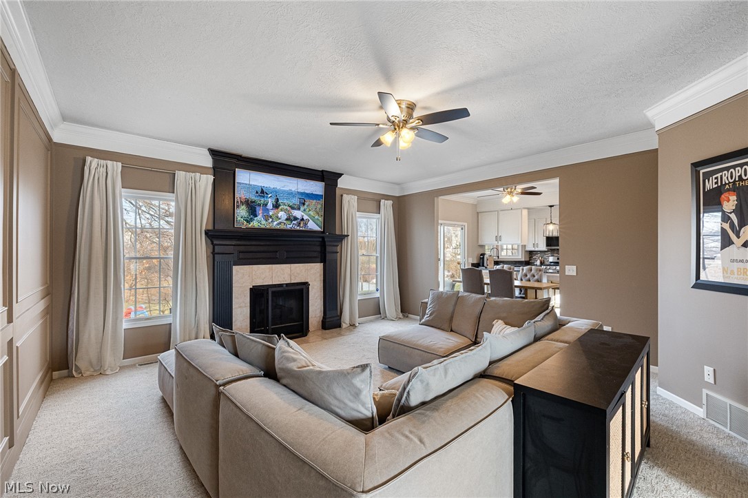 12471 Saddle Horn Circle