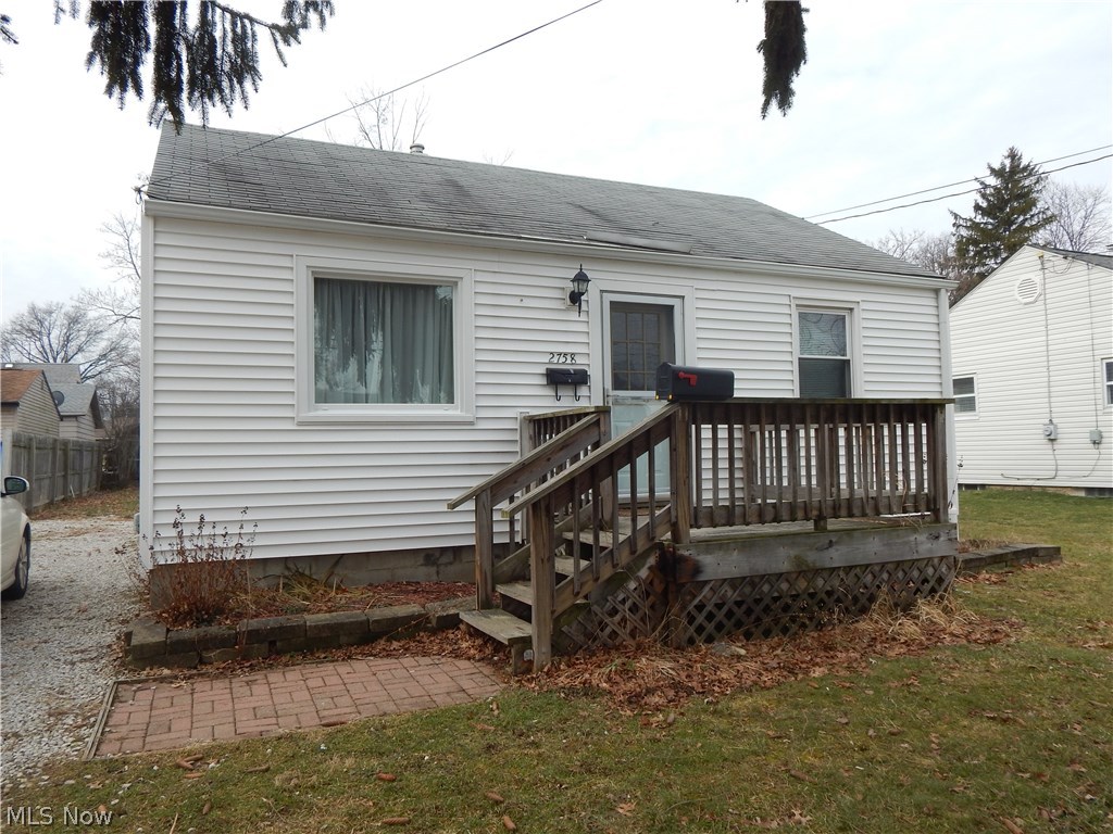 Step saving; energy efficient! Charming Ranch style home featuring add on Master bedroom. Freshly painted interior, newer carpet and updated kitchen.
Cozy home in the heart of Falls, near parks, schools and shopping. Front porch entrance to clean and cozy ranch home. Shed in rear yard.
Full basement, Buy Today!