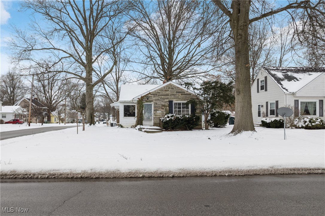 2008 Broad Boulevard, Cuyahoga Falls, Ohio image 1