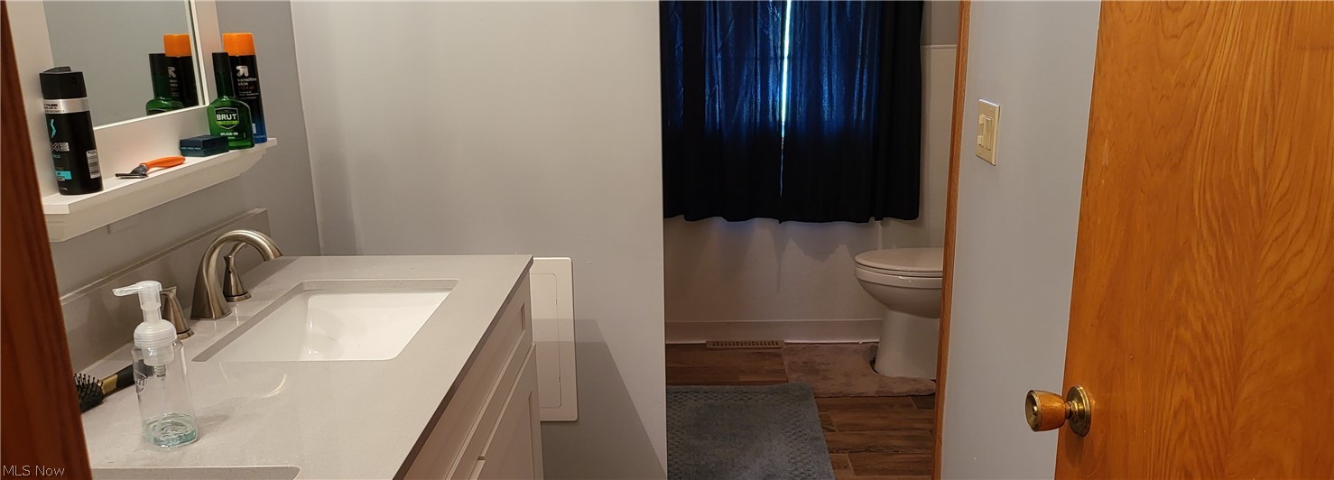 Swan Lake Estates - Residential