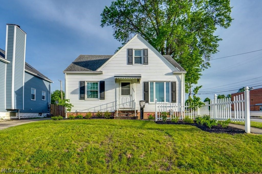 Photo of 5007 Russell Avenue, Parma, OH 44134 (MLS # 5219574)