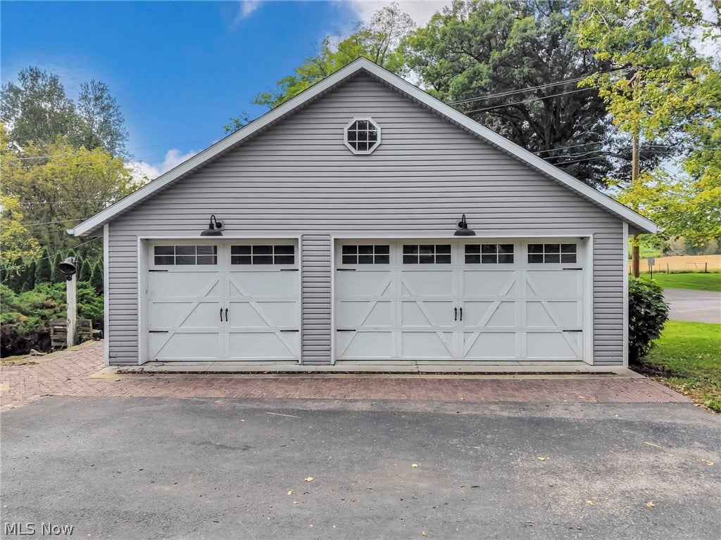 9625 Fox Lake Road